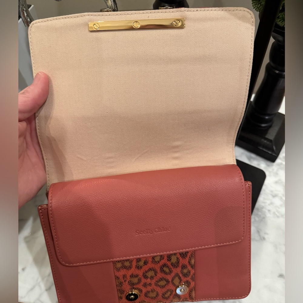 See By Chloe’ - Leopard Print Panel/Light Coral Pink Shoulder Bag - EUC - Picture 7 of 13